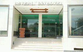 Beverly Inn Hotel